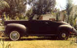 Dads_1940_Ford_Convertible_01.JPG (70672 bytes)