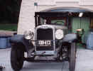 Oakland_1927_Sedan_Heller_Davis_03.JPG (54466 bytes)